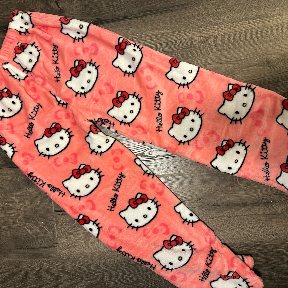 Hello kitty fleece pajamas